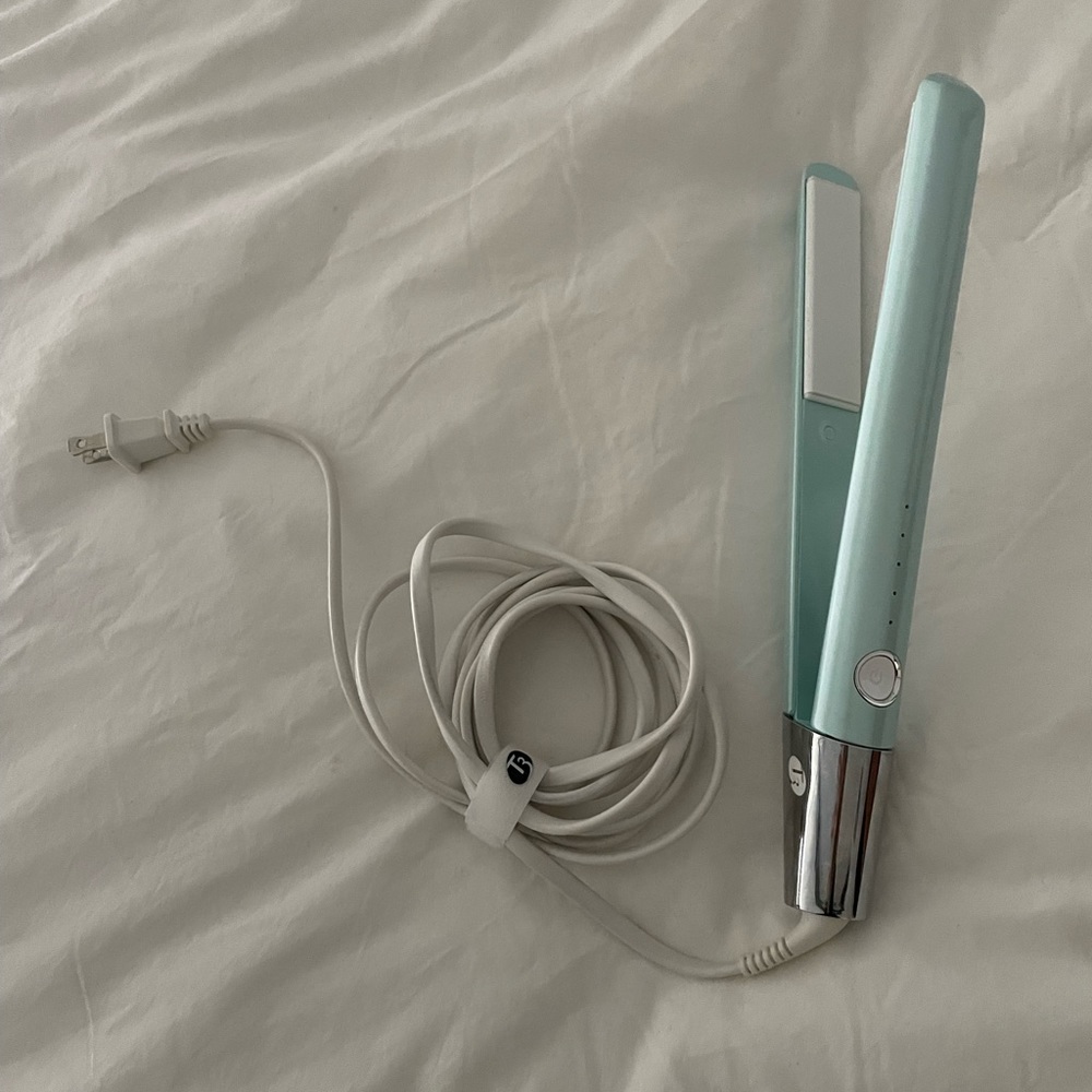T3 single pass flat iron
